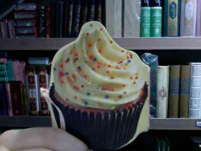 کاپ کیک ها (اعظم لاریجانی)