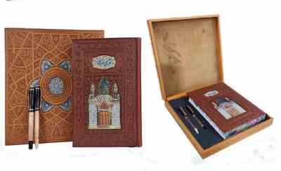 مثنوی معنوی وزیری چرم با خودکار و روان نویس طرح دار (پیام مهر عدالت.126111)