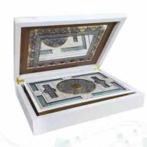 قرآن وزیری بدون ترجمه گلاسه گالینگور سفید عروس جعبه دار پلاک رنگی با آینه نفیس کادویی (پیام مهر عدال