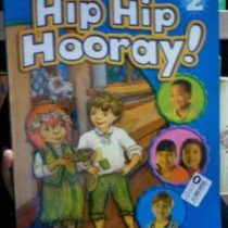 هیپ هیپ هورای 2 hip hip hooray (کتاب اصلی اکتیویتی بوک سی دی)