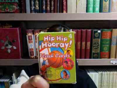 فلش کارت هیپ هیپ هورای 4 Hip Hip Hooray 4 ! Flashcards (100 pictures)