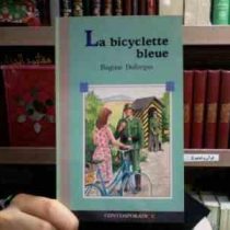 LA BICYCLETTE BLEUE